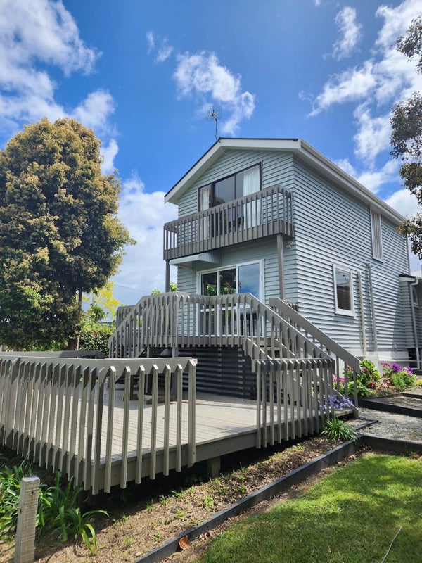 302 Rangatira Road, Beach Haven, Auckland - Carousel 1