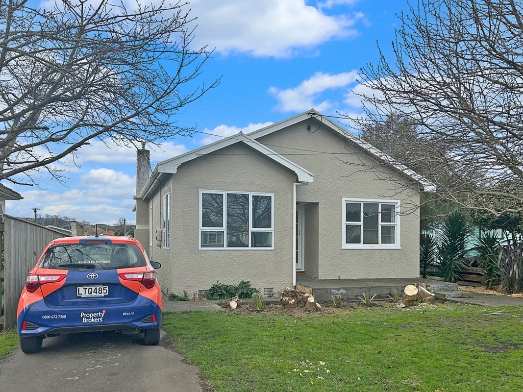 18 Boyd Avenue, Aramoho, Whanganui - Carousel 2