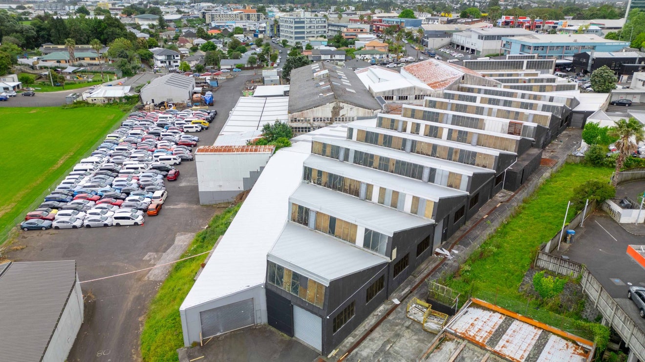 6 Fort Richard Road, Otahuhu, Auckland - Carousel 1