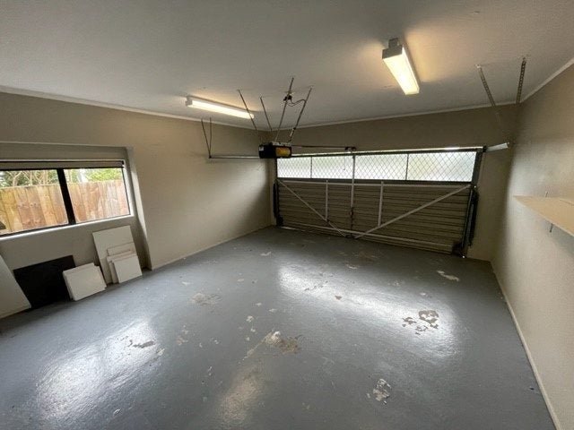 2/48 Shakespeare Road, Milford, Auckland - Carousel 15