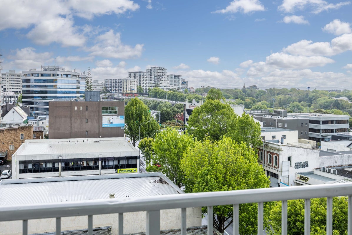 7G/208 Hobson Street, Auckland Central, Auckland - Carousel 2