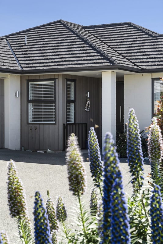 28 Mahutonga Avenue, Beachlands, Auckland - Carousel 2