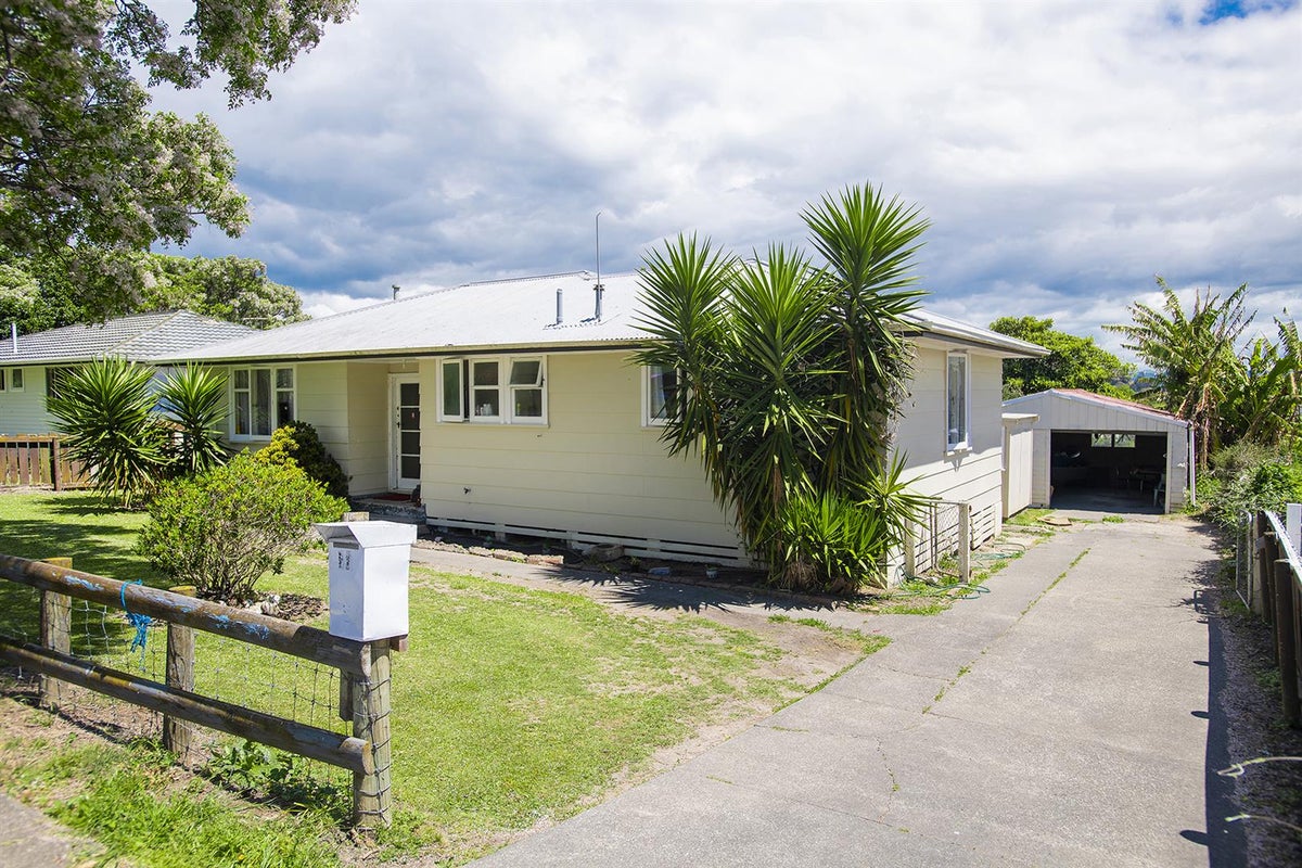 44 Lyell Road, Outer Kaiti, Gisborne - Carousel 2