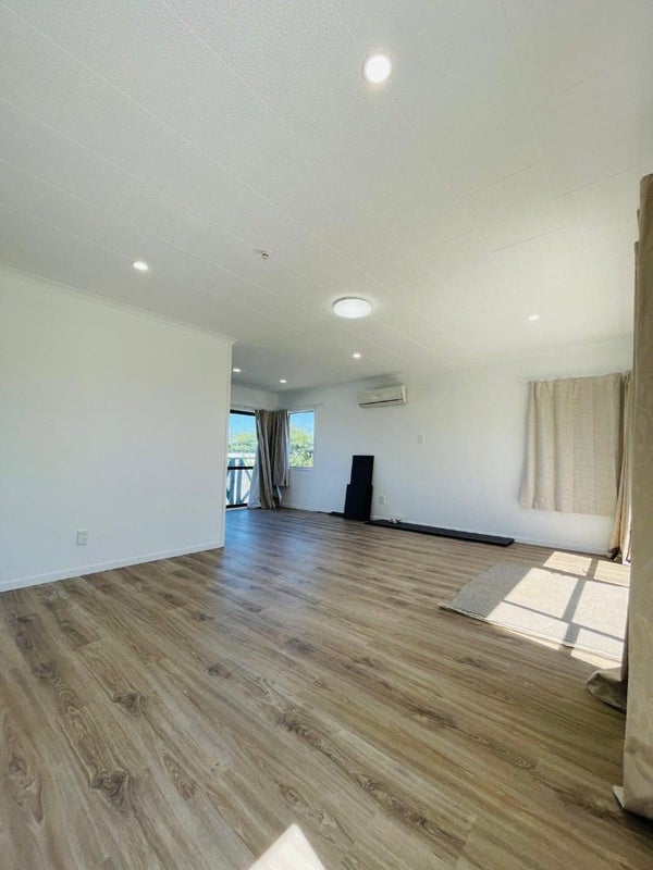 65 Sheehan Avenue, Papakura, Papakura - Carousel 2