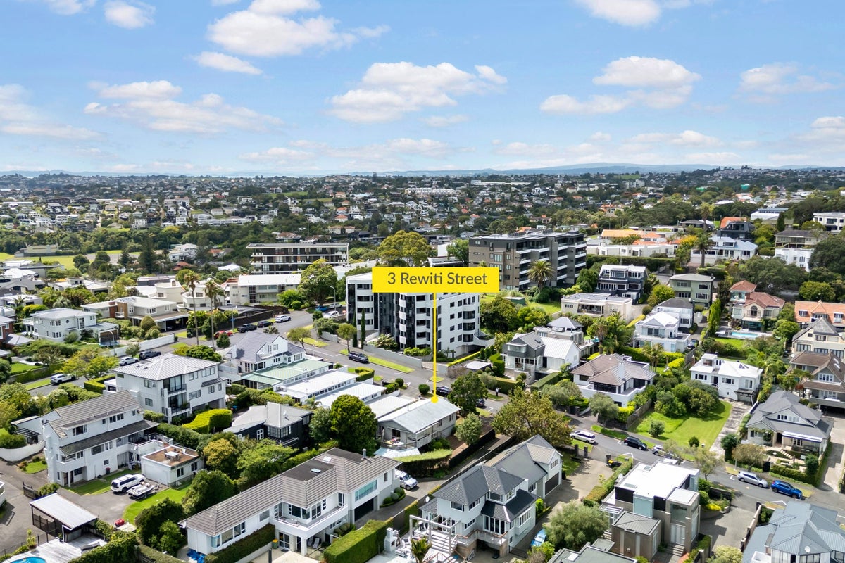 3 Rewiti Street, Orakei, Auckland - Carousel 8
