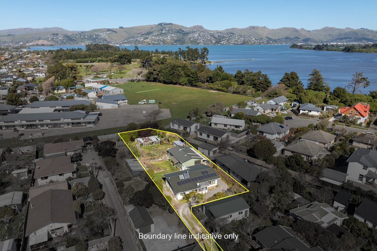 27A Cradock Street, South New Brighton, Christchurch - Carousel 1