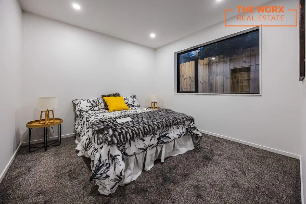 32C Grande Vue Road, Hillpark, Auckland - Carousel 11