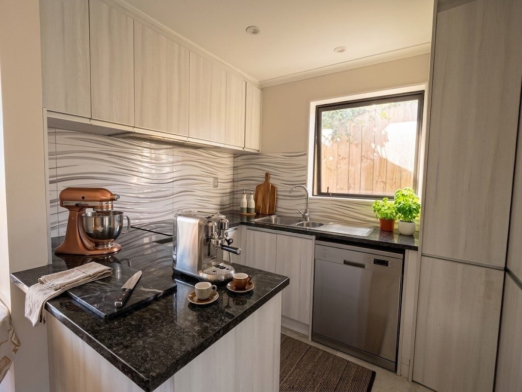 10B Rothery Road, Hillpark, Auckland - Carousel 2