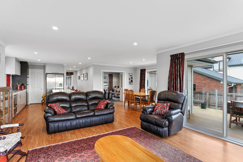 18 Chardale Street, Avondale, Christchurch - Carousel 1