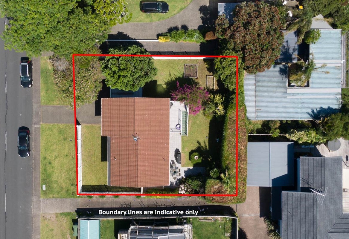 88 Exmouth Road, Northcote, Auckland - Carousel 2