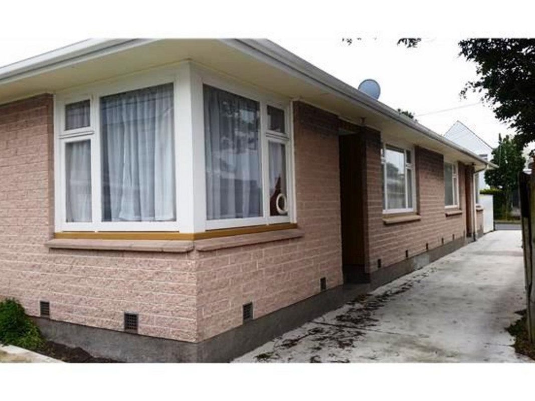 2/84 Clare Road, St Albans, Christchurch - Carousel 4