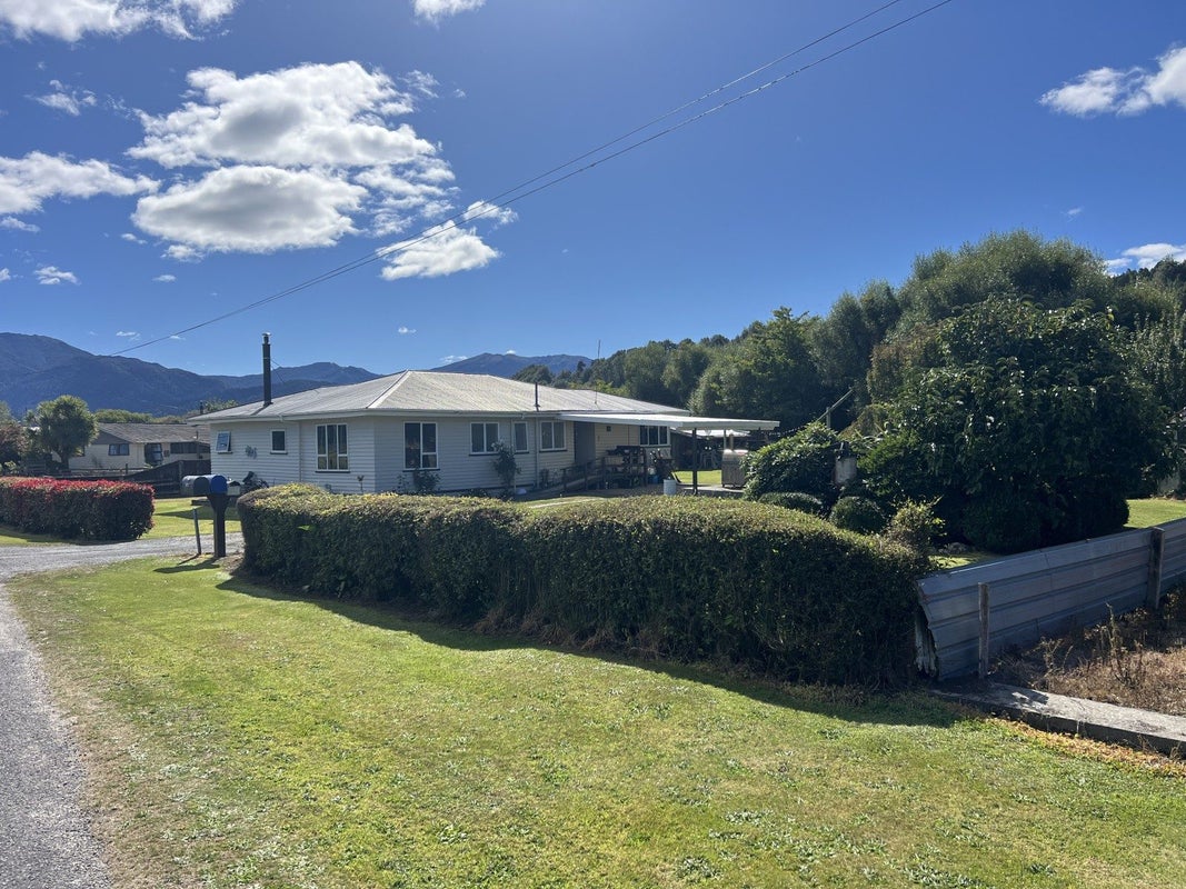 107 Red Jacks Road, Dobson - Carousel 1