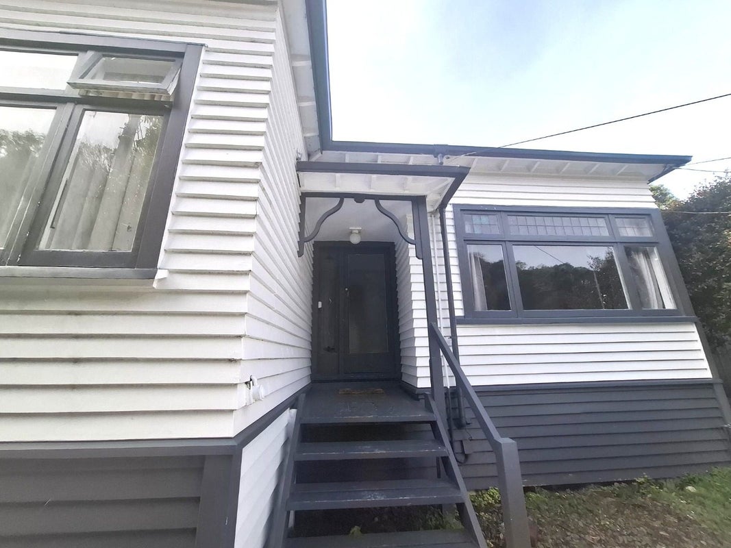 221 Ohiro Road, Brooklyn, Wellington - Carousel 2