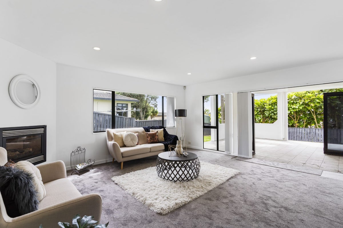 26 Lamia Place, The Gardens, Auckland - Carousel 2