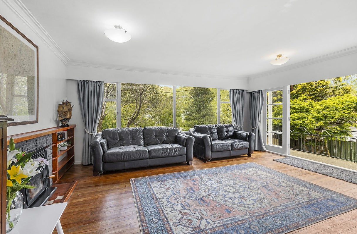 20 Ranelagh Street, Karori, Wellington - Carousel 2