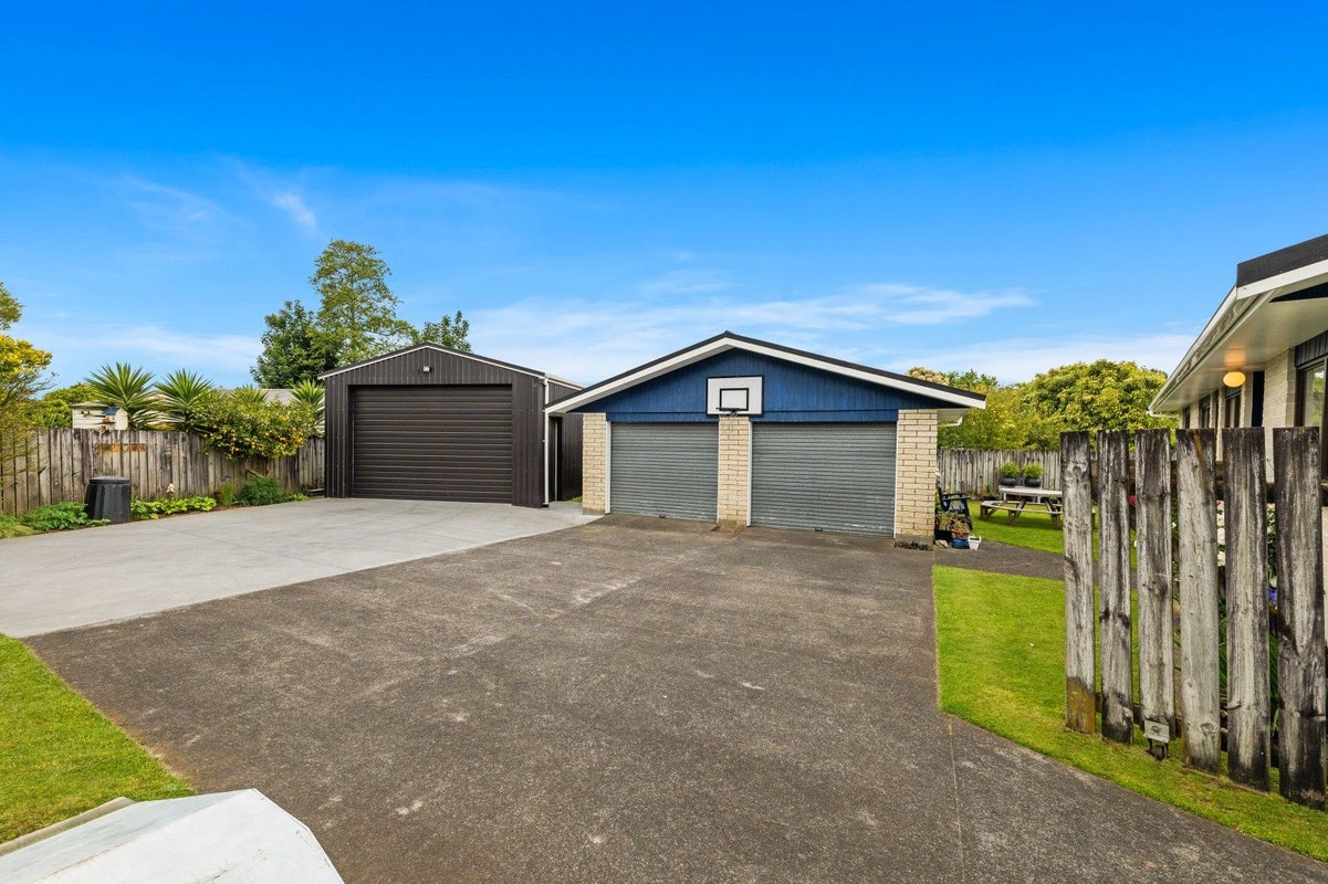 8 Riverside Drive, Kaponga, Hawera - Carousel 2