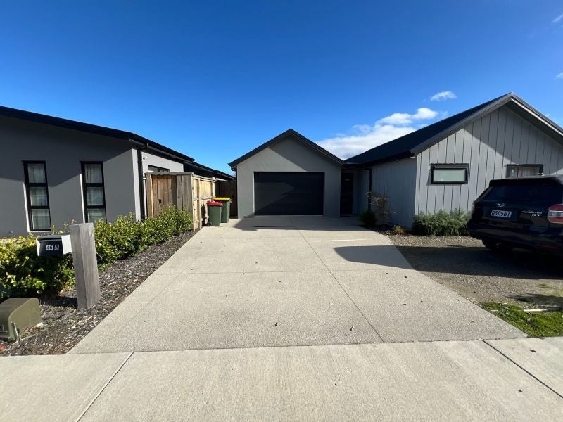 46 Howden Drive, Jacks Point, Queenstown - Carousel 1