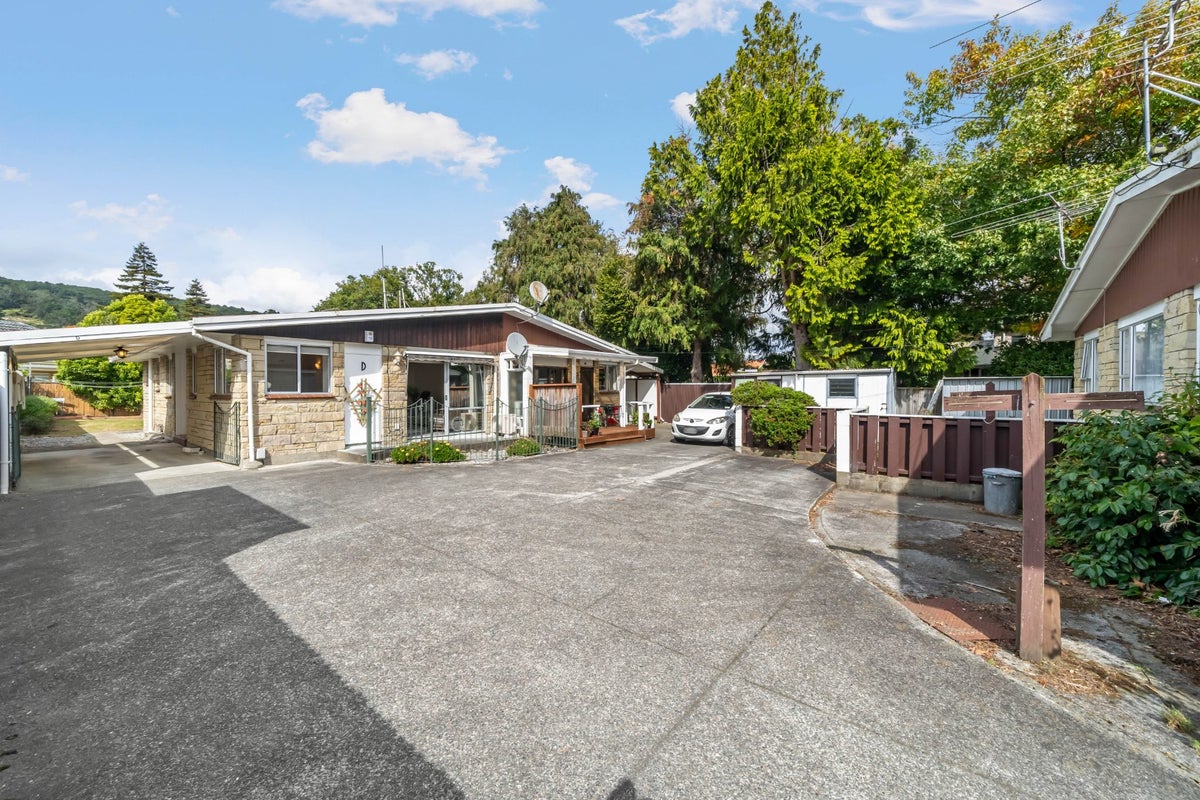 4/9 Miro Street, Trentham, Upper Hutt - Carousel 2