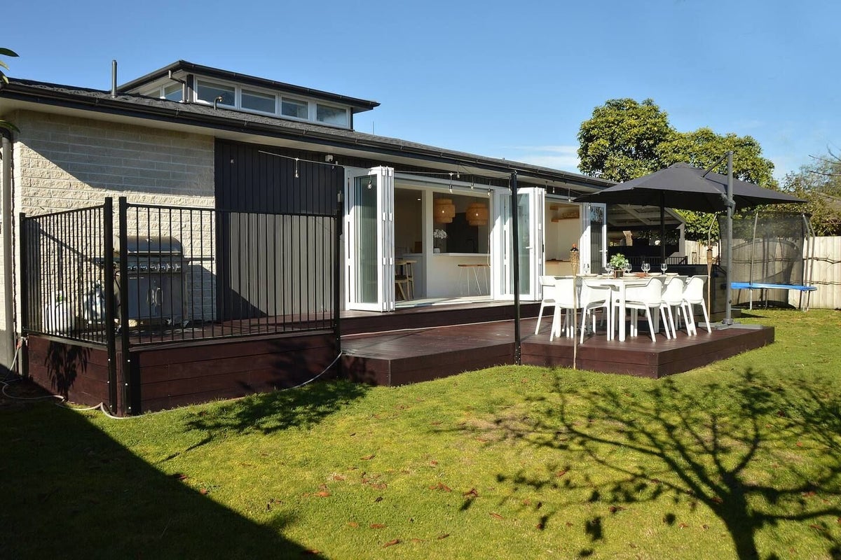 25 Richmond Avenue, Richmond Heights, Taupo - Carousel 1