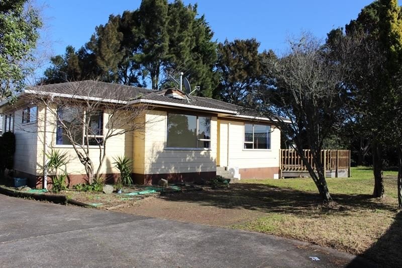 44 Hyperion Drive, Randwick Park, Auckland - Carousel 2