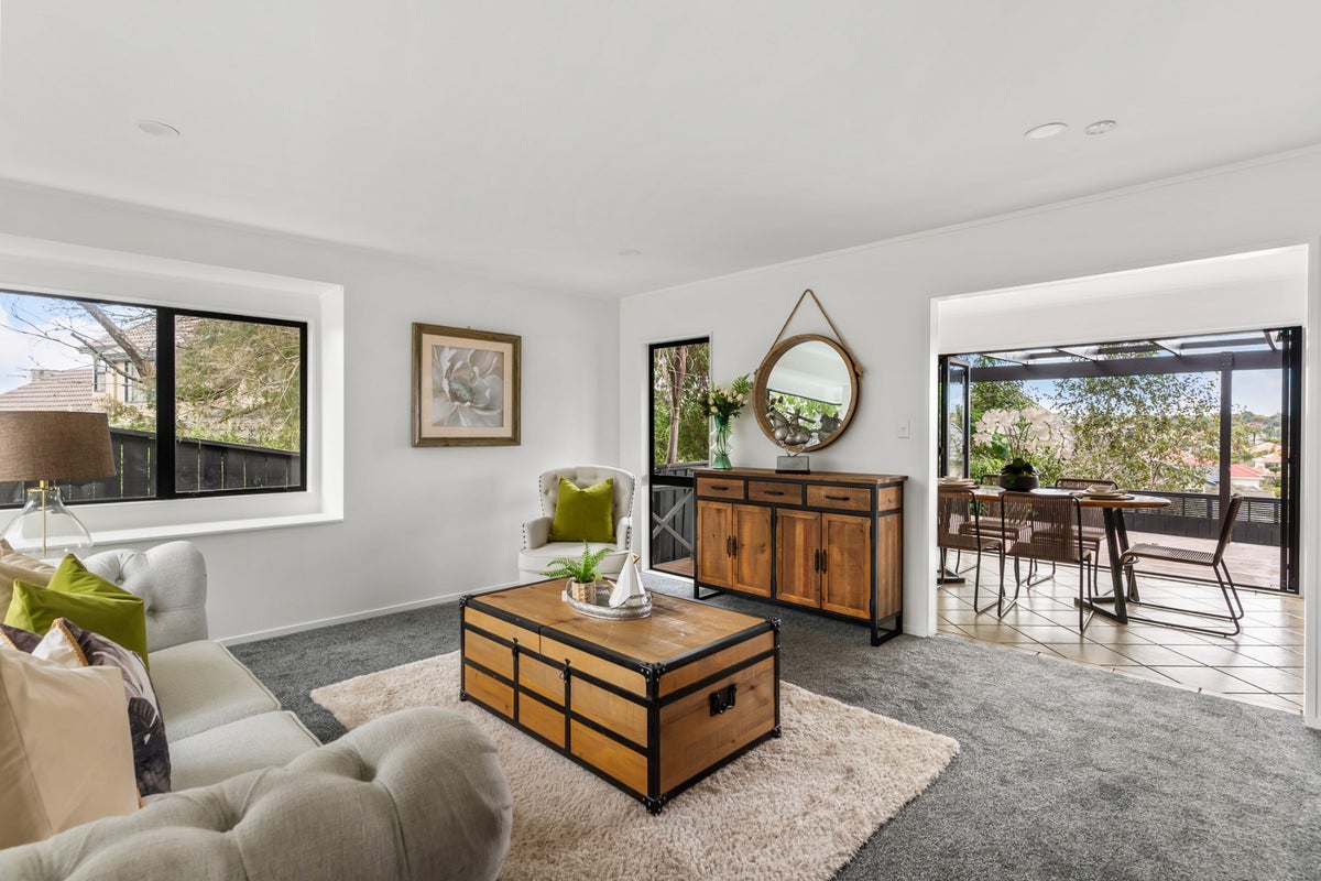 1/62 Simmental Crescent, Somerville, Manukau - Carousel 2