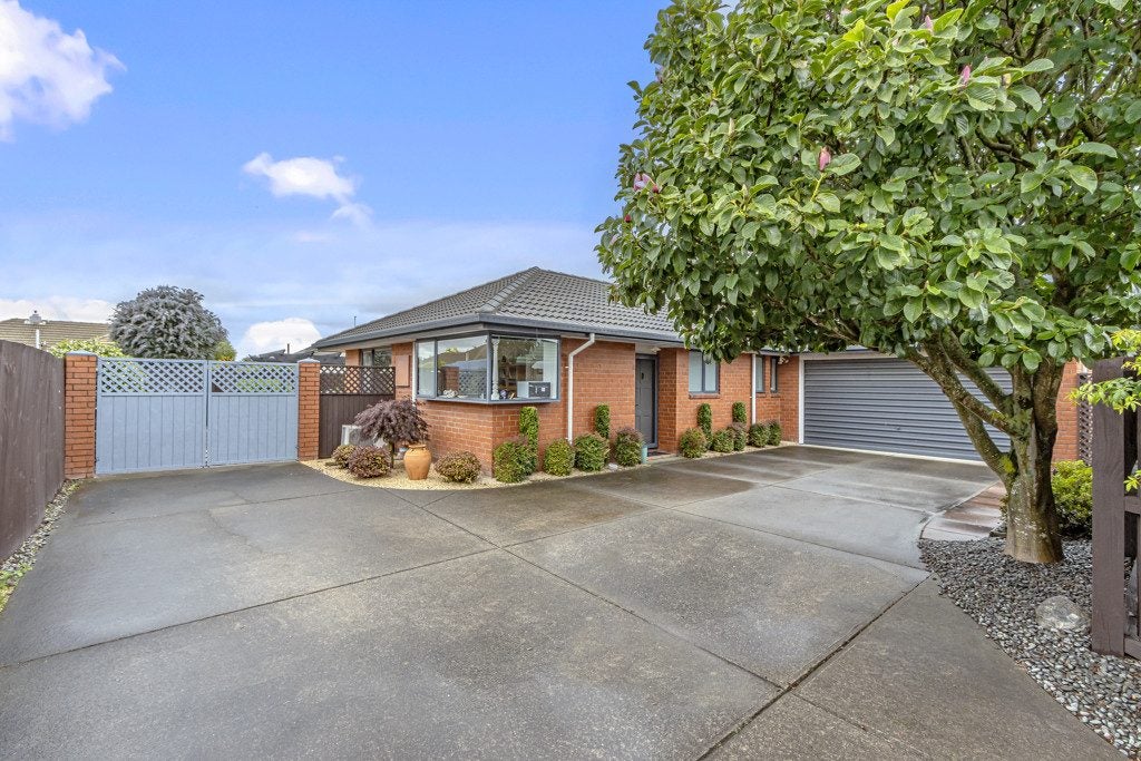 1/26 Bella Rosa Drive, Hei Hei, Christchurch - Carousel 1