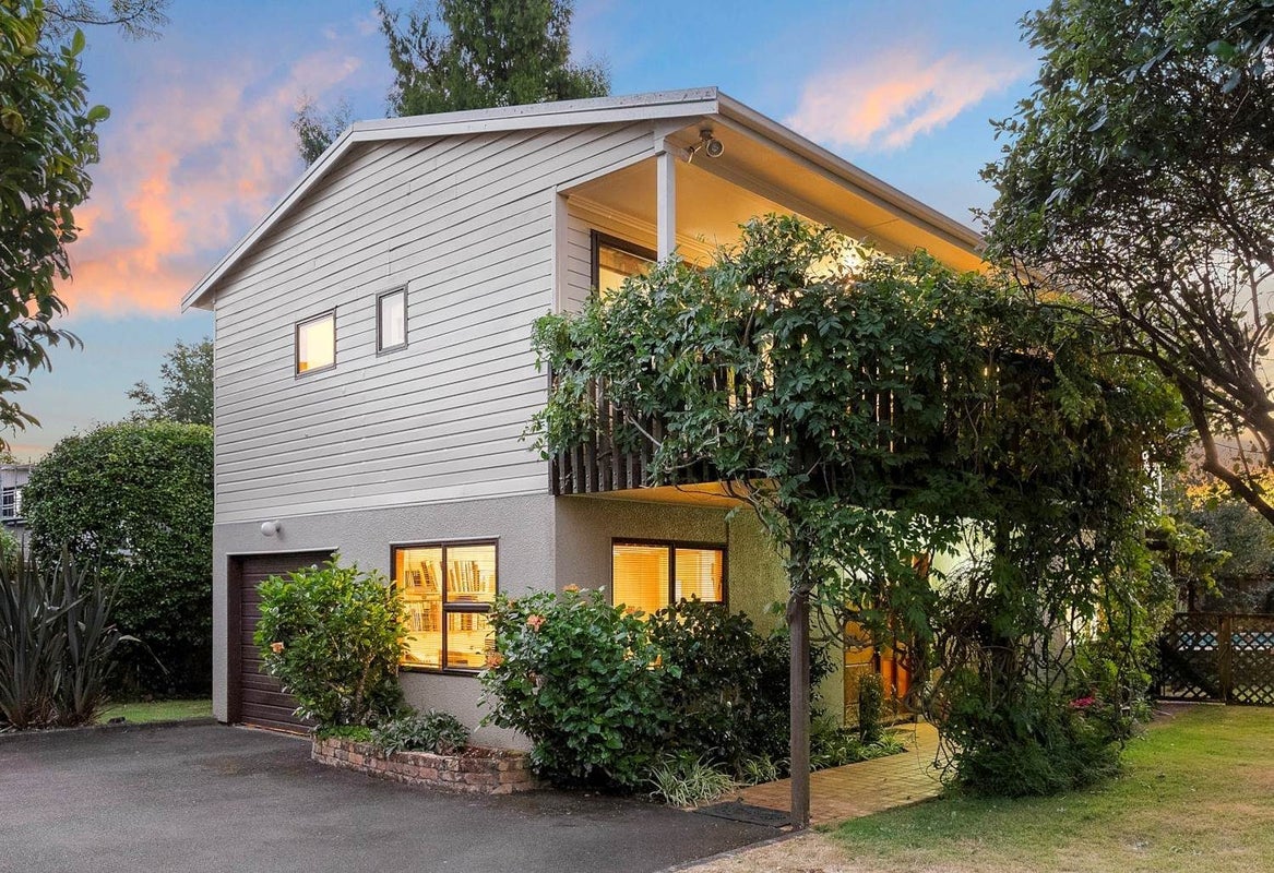 105 The Drive, Epsom, Auckland - Carousel 1