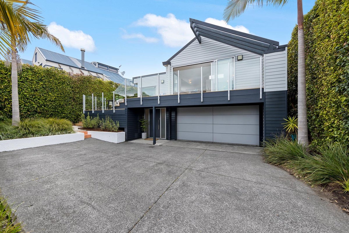 29A Godden Crescent, Mission Bay, Auckland - Carousel 6