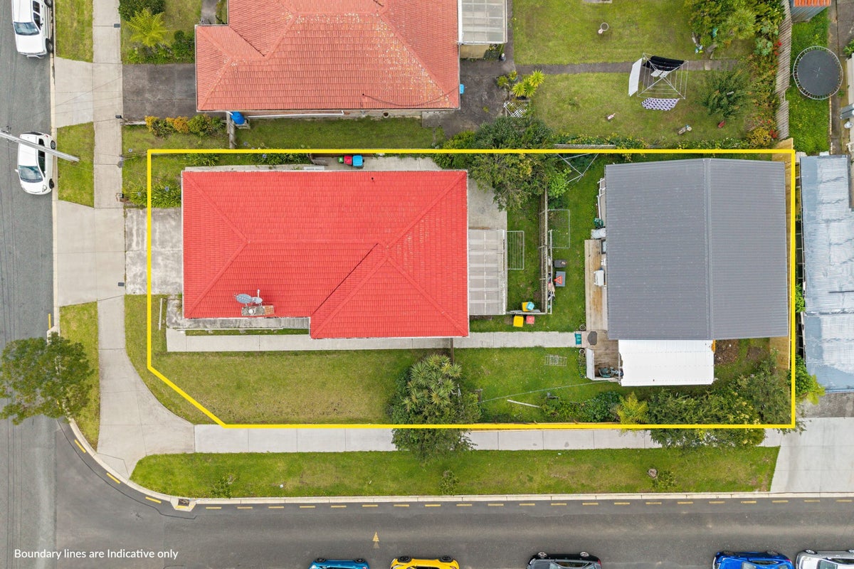 22 Rosamund Avenue, New Windsor, Auckland - Carousel 2