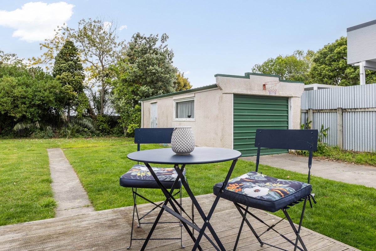 21 Te Awa Avenue, Te Awa, Napier - Carousel 2