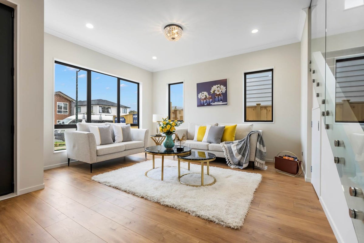 29 Bushfield Drive, Flat Bush, Auckland - Carousel 2