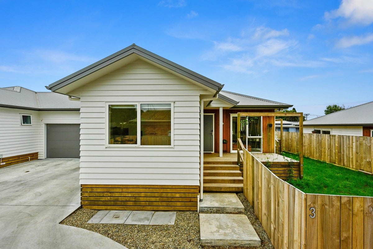 3/3 Brocas Avenue, Hillcrest, Hamilton - Carousel 12