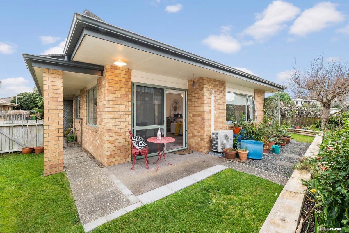 5/17 Youngs Road, Papakura, Auckland - Carousel 2