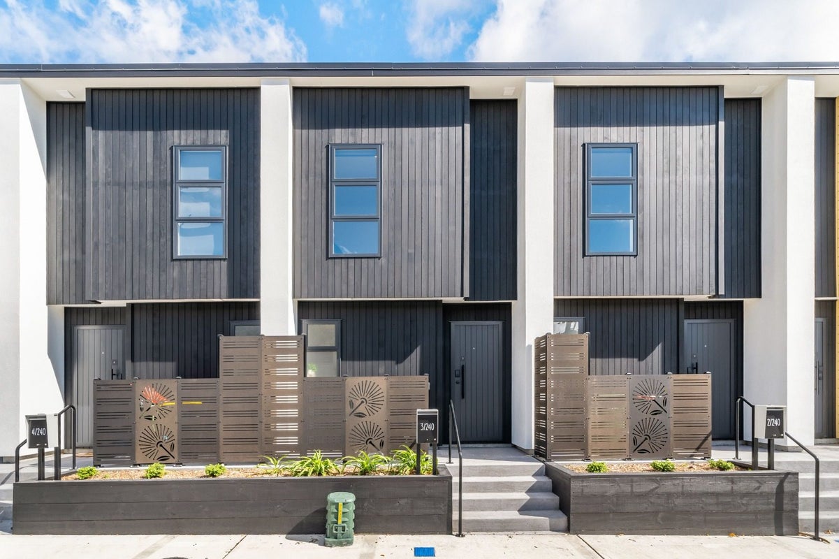 3/240 Stokes Valley Road, Stokes Valley, Lower Hutt - Carousel 15
