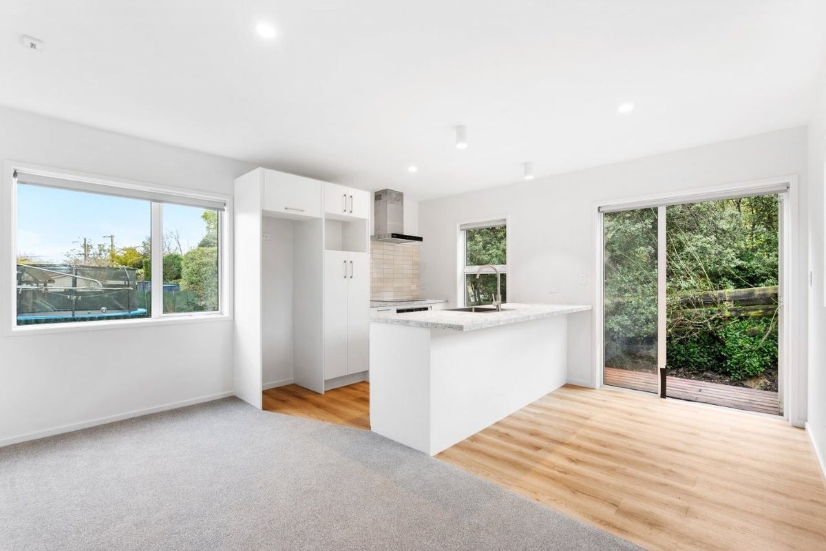3 Shortland Place, Havelock North, Havelock North - Carousel 1