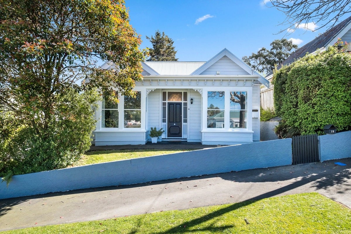 19 Jellicoe Crescent, Kaikorai, Dunedin - Carousel 20