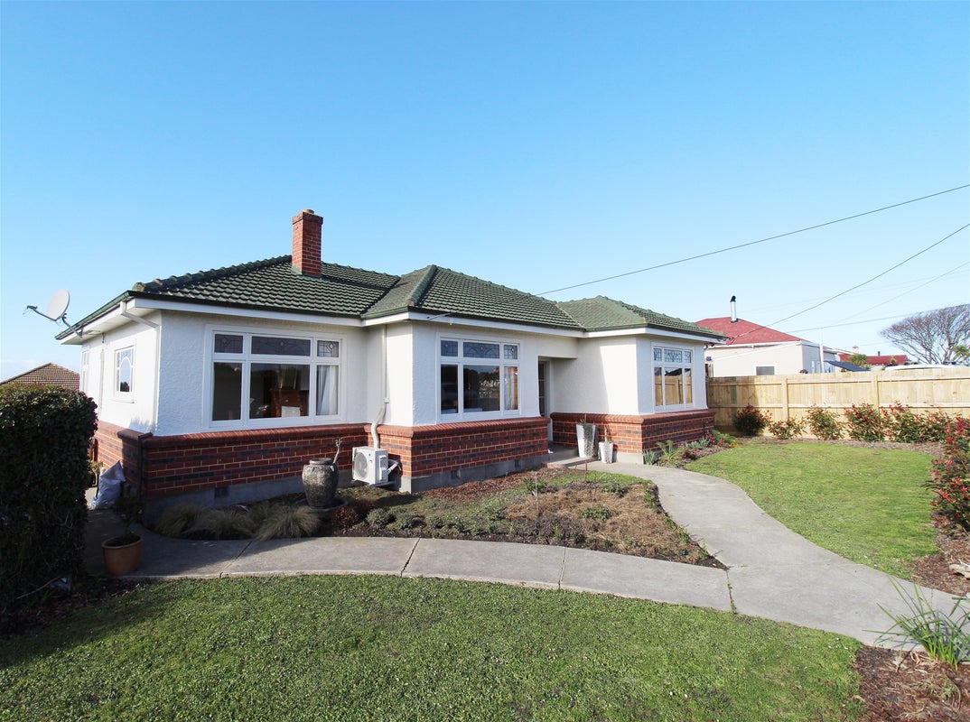 21 Till Street, South Hill, Oamaru - Carousel 1