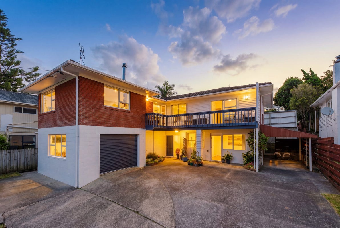 1/4 Acacia Road, Torbay, Auckland - Carousel 30