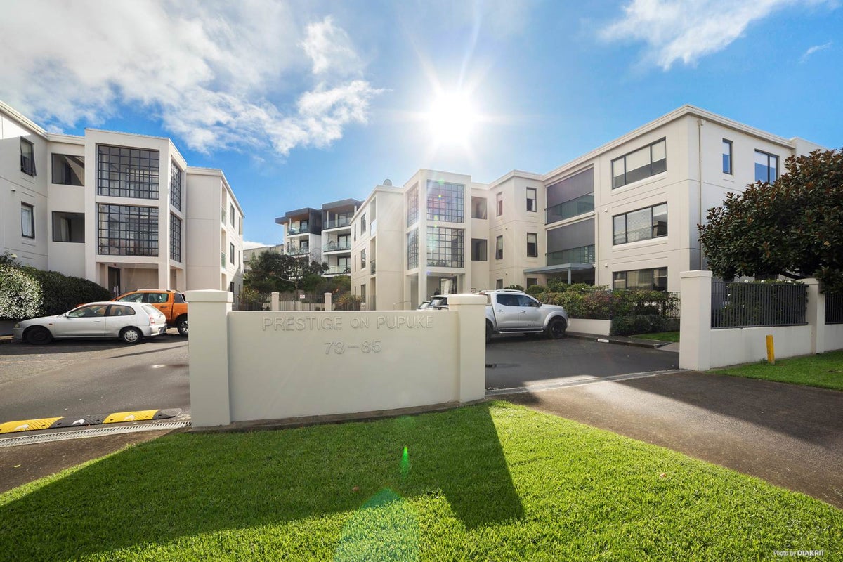 11/73 Anzac Street, Takapuna, Auckland - Carousel 2