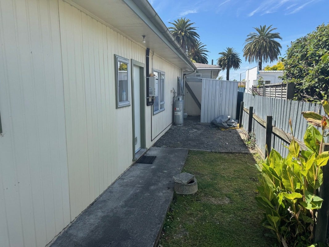 2/163 Kennedy Road, NAPIER SOUTH, NAPIER - Carousel 2