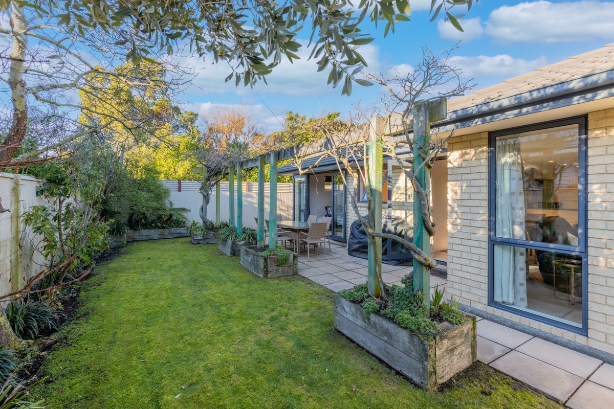 289 Pine Avenue, South New Brighton, Christchurch - Carousel 1