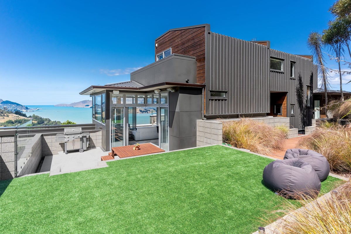 7 Leading Light Lane, Governors Bay, Lyttelton - Carousel 2