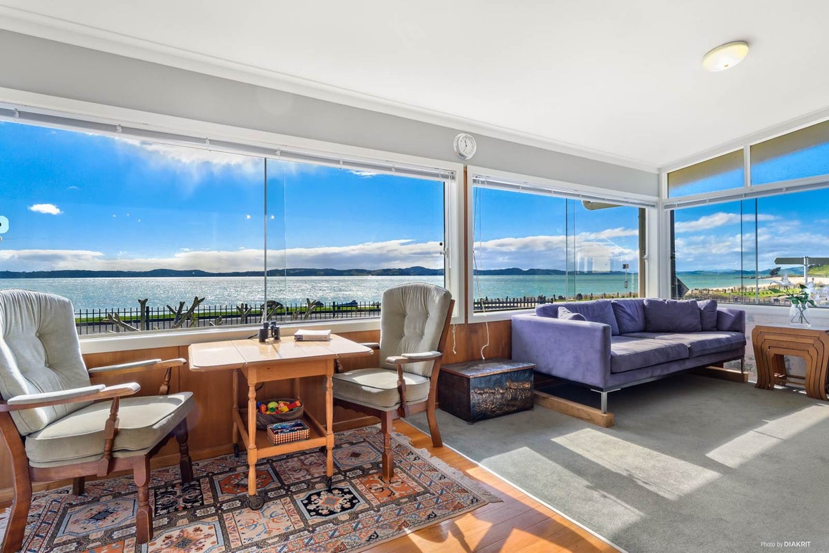265 Maraetai Drive, Maraetai, Auckland - Carousel 1