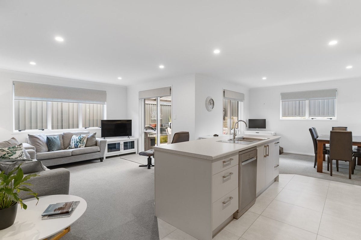 40 Sentinel Avenue, Omokoroa, Omokoroa - Carousel 2
