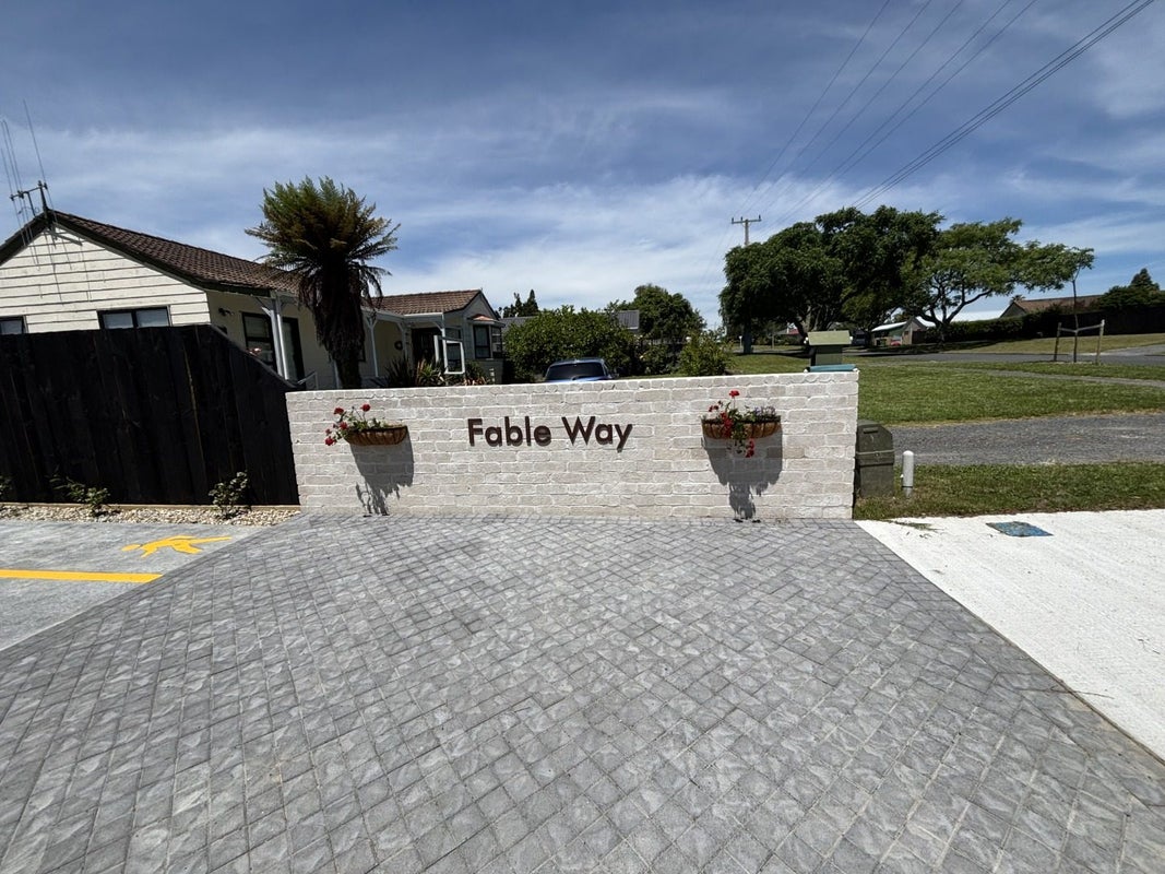 8 Fable Way, Leamington, Cambridge - Carousel 22