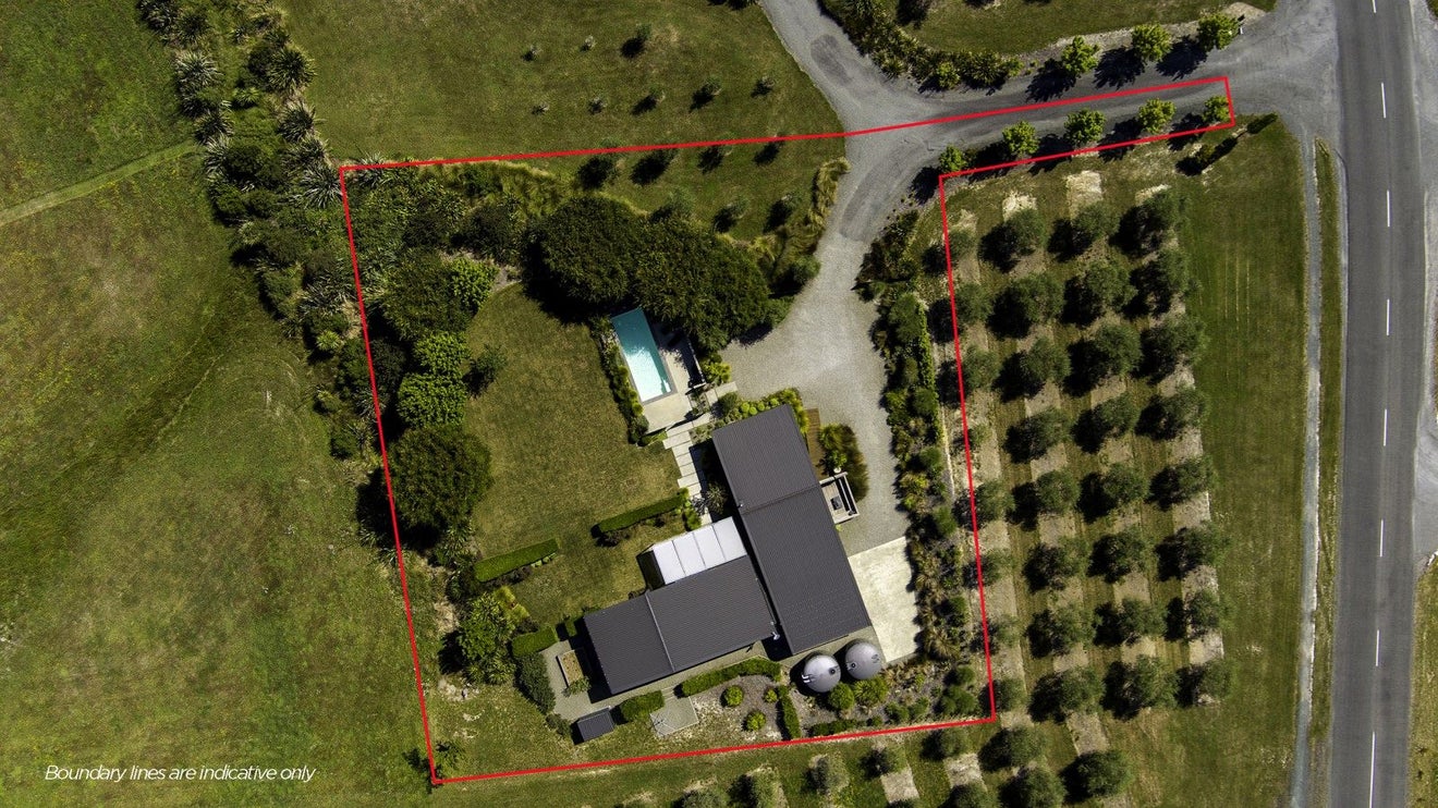 443 Old Coach Road, Upper Moutere - Carousel 20