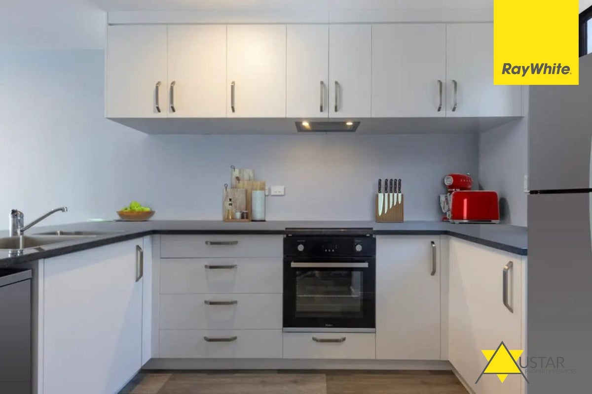 2/148 Arthur Street, Onehunga, Auckland - Carousel 2