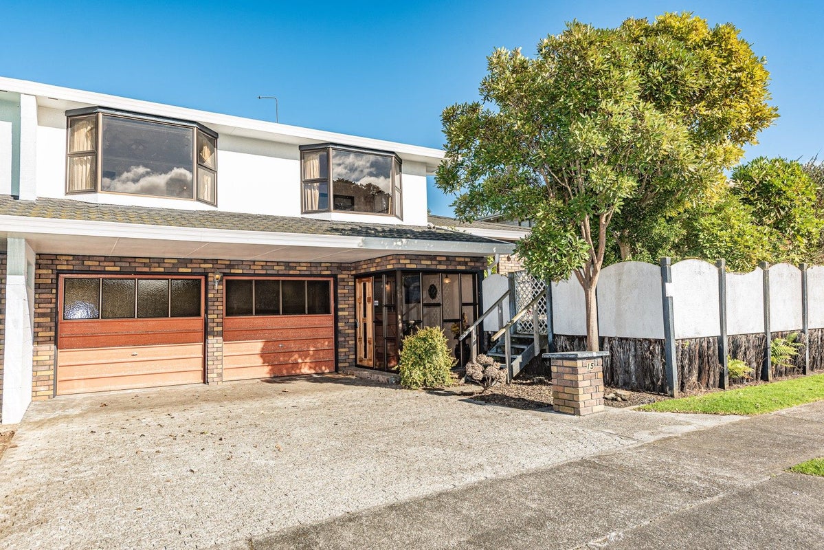 15 Stafford Street, Springvale, Whanganui - Carousel 1