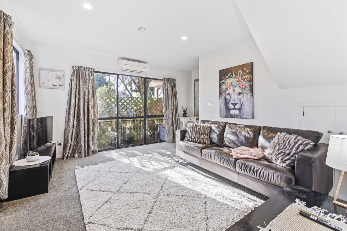 1/152 Geraldine Street, Edgeware, Christchurch - Carousel 2