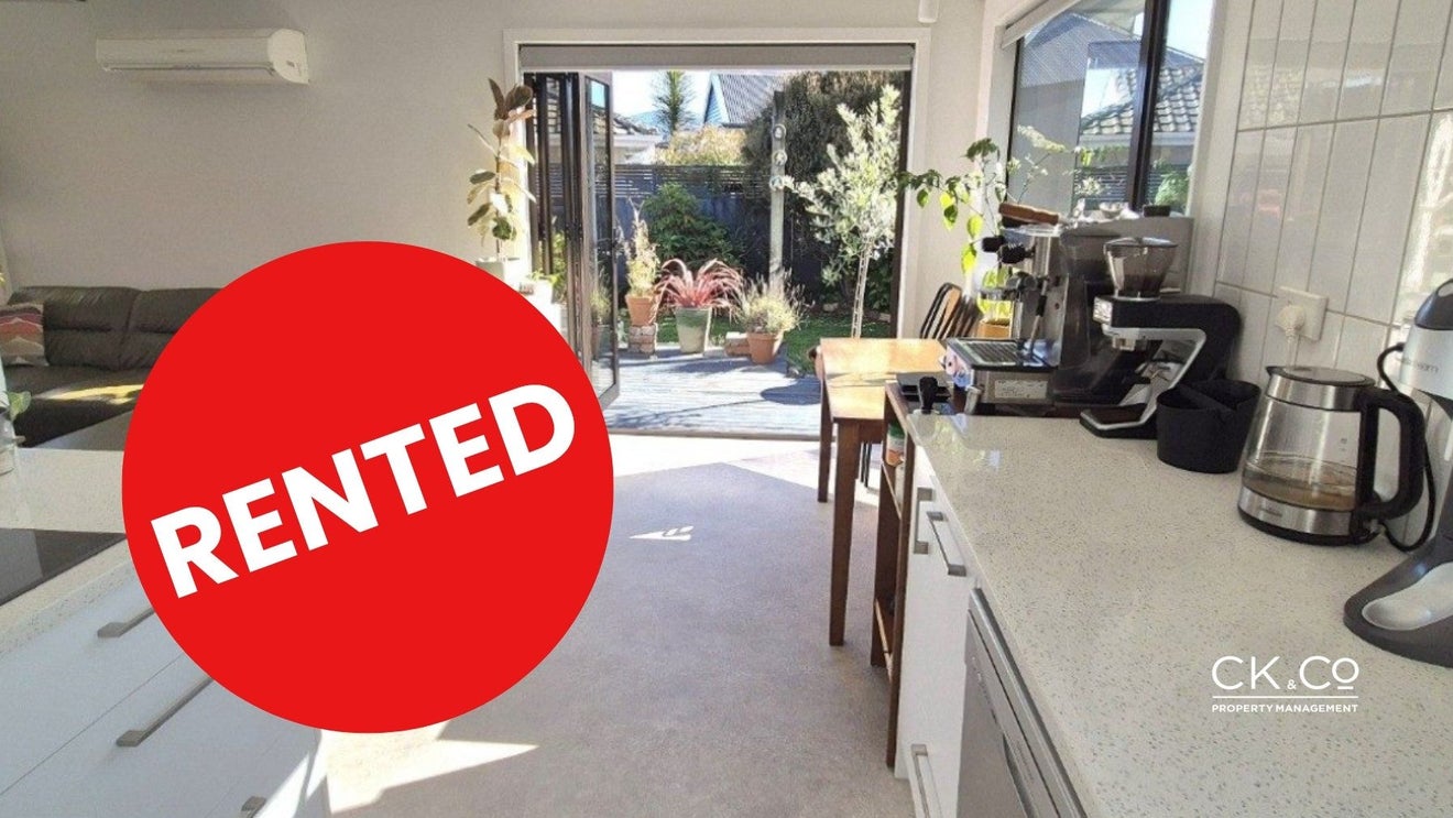 2/2 Freyberg Street, Waterloo, Lower Hutt - Carousel 1